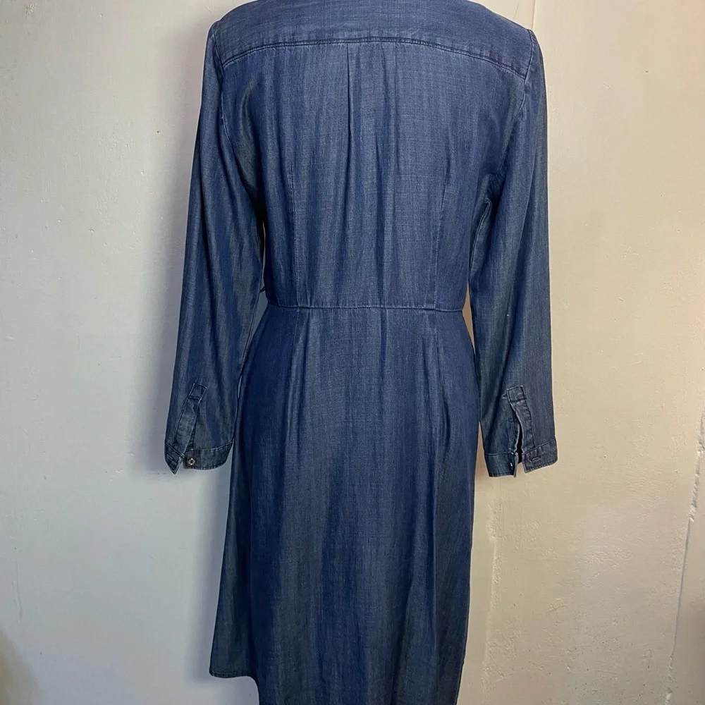 #0138 NWOT Tommy Hilfiger Never Worn Denim Button Down Dress w/ Tie at Top-8 - Picture 2 of 9